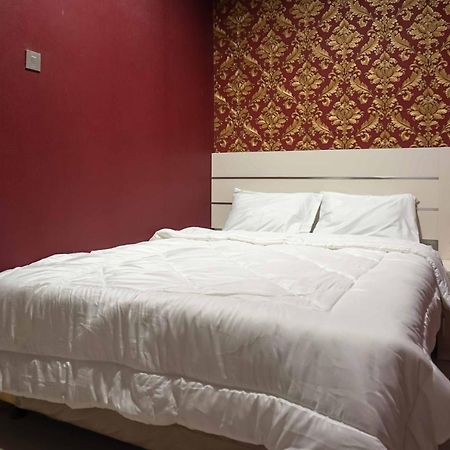 Omah Kalimosodo Mitra Reddoorz Near Stasiun Malang Kota Baru Hotell Exteriör bild