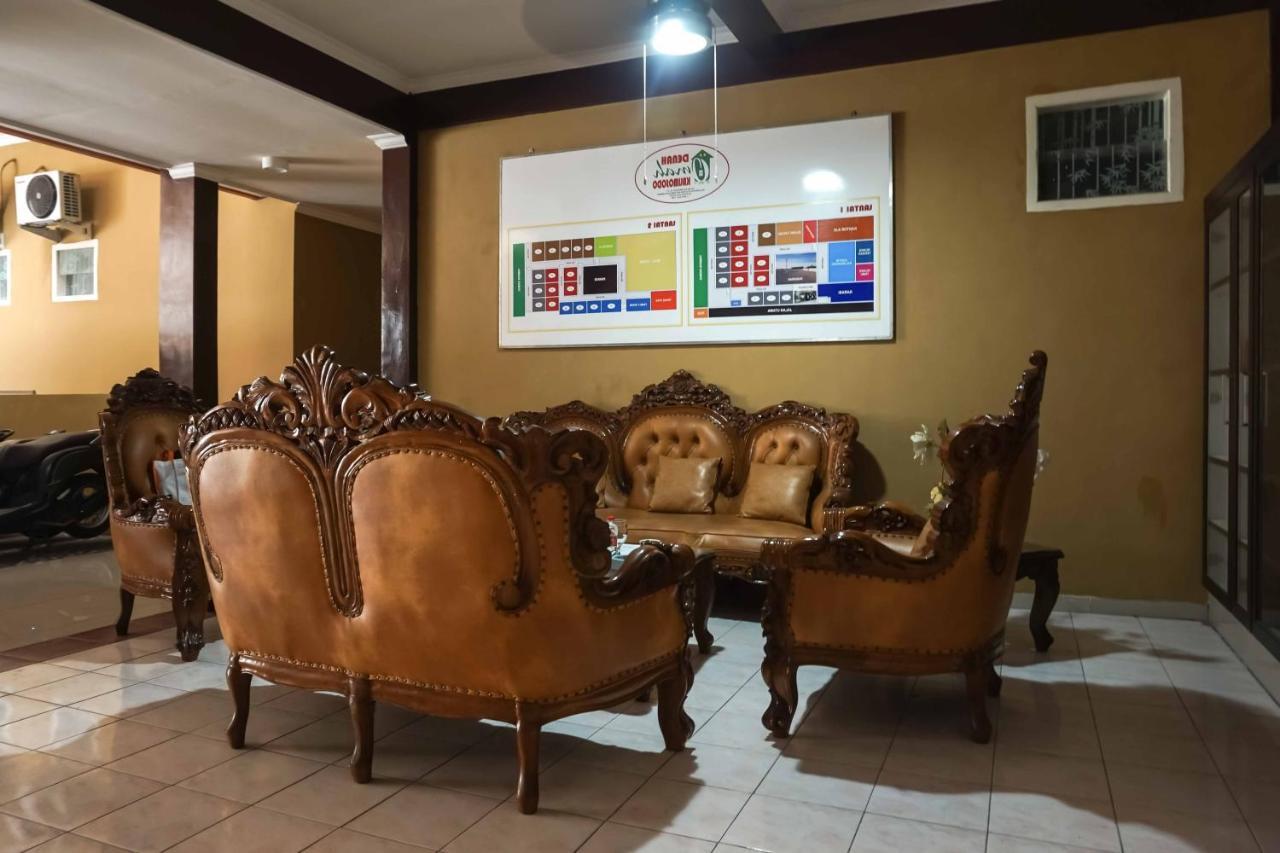 Omah Kalimosodo Mitra Reddoorz Near Stasiun Malang Kota Baru Hotell Exteriör bild