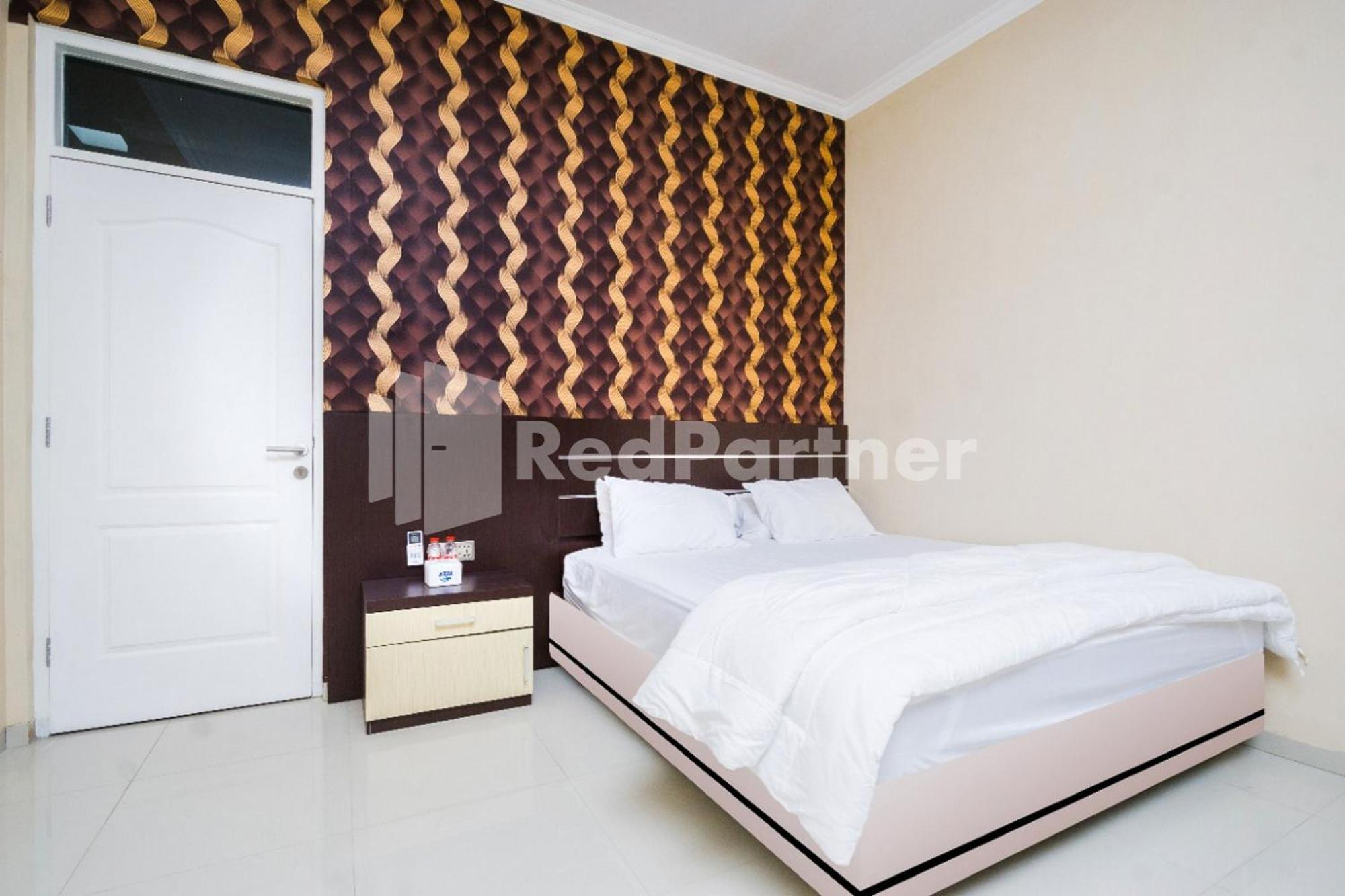 Omah Kalimosodo Mitra Reddoorz Near Stasiun Malang Kota Baru Hotell Exteriör bild