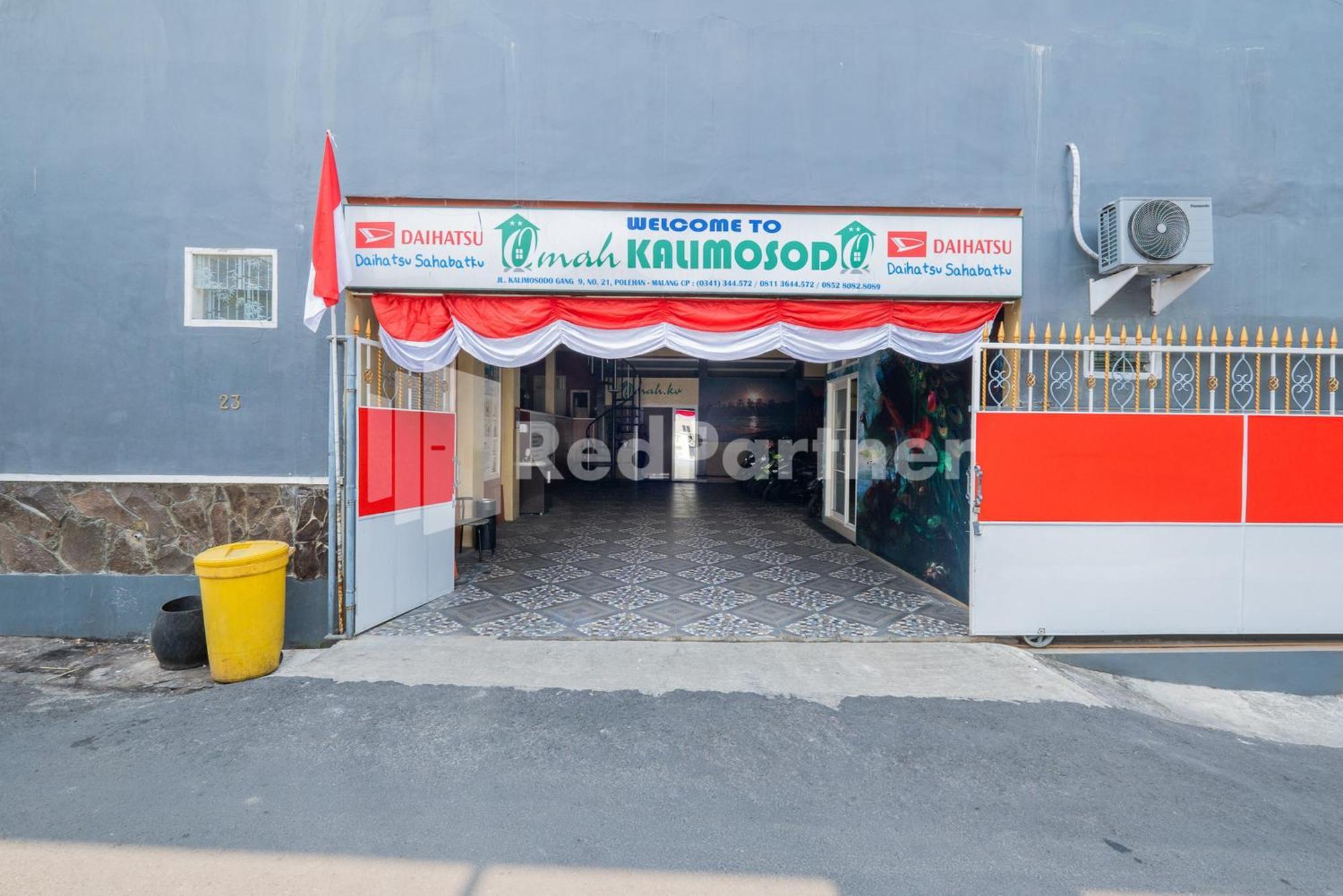 Omah Kalimosodo Mitra Reddoorz Near Stasiun Malang Kota Baru Hotell Exteriör bild