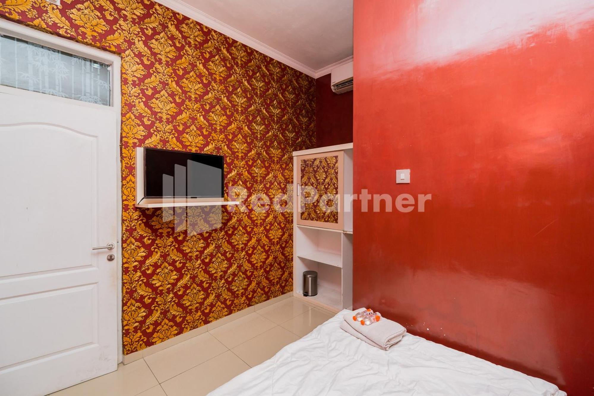 Omah Kalimosodo Mitra Reddoorz Near Stasiun Malang Kota Baru Hotell Exteriör bild